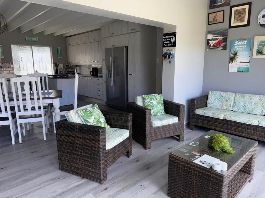 3 Bedroom Property for Sale in Marina Martinique Eastern Cape